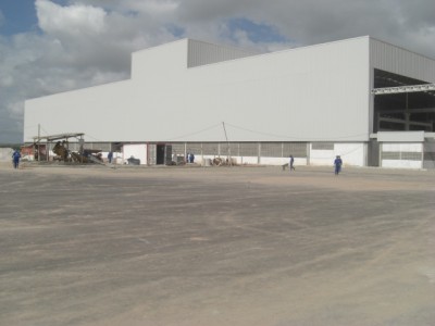 Construcció planta industrial (Aguilar y Salas S.A)