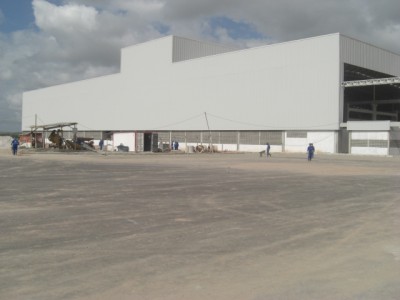 Construcción planta industrial (Aguilar y Salas S.A)